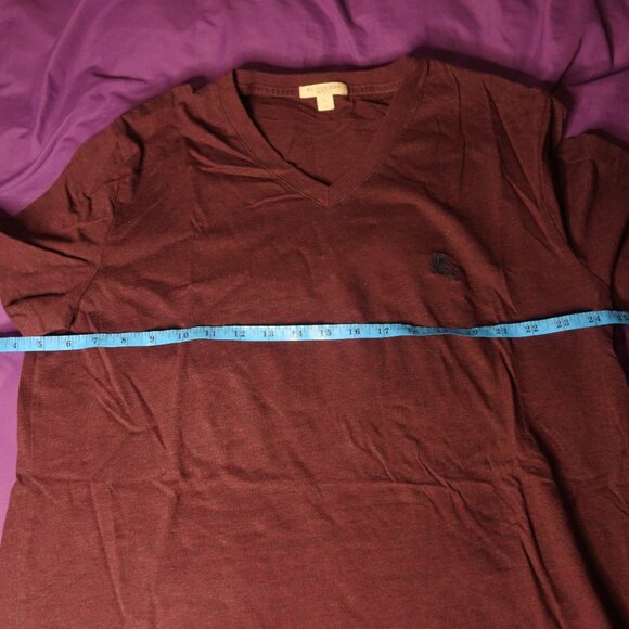 Burberry Brit 100% Cotton V-Neck Size XL T-Shirt - Picture 6 of 13